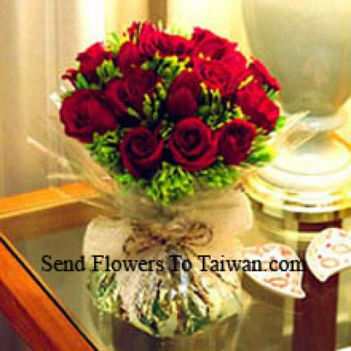 Exotic 12 Red Roses